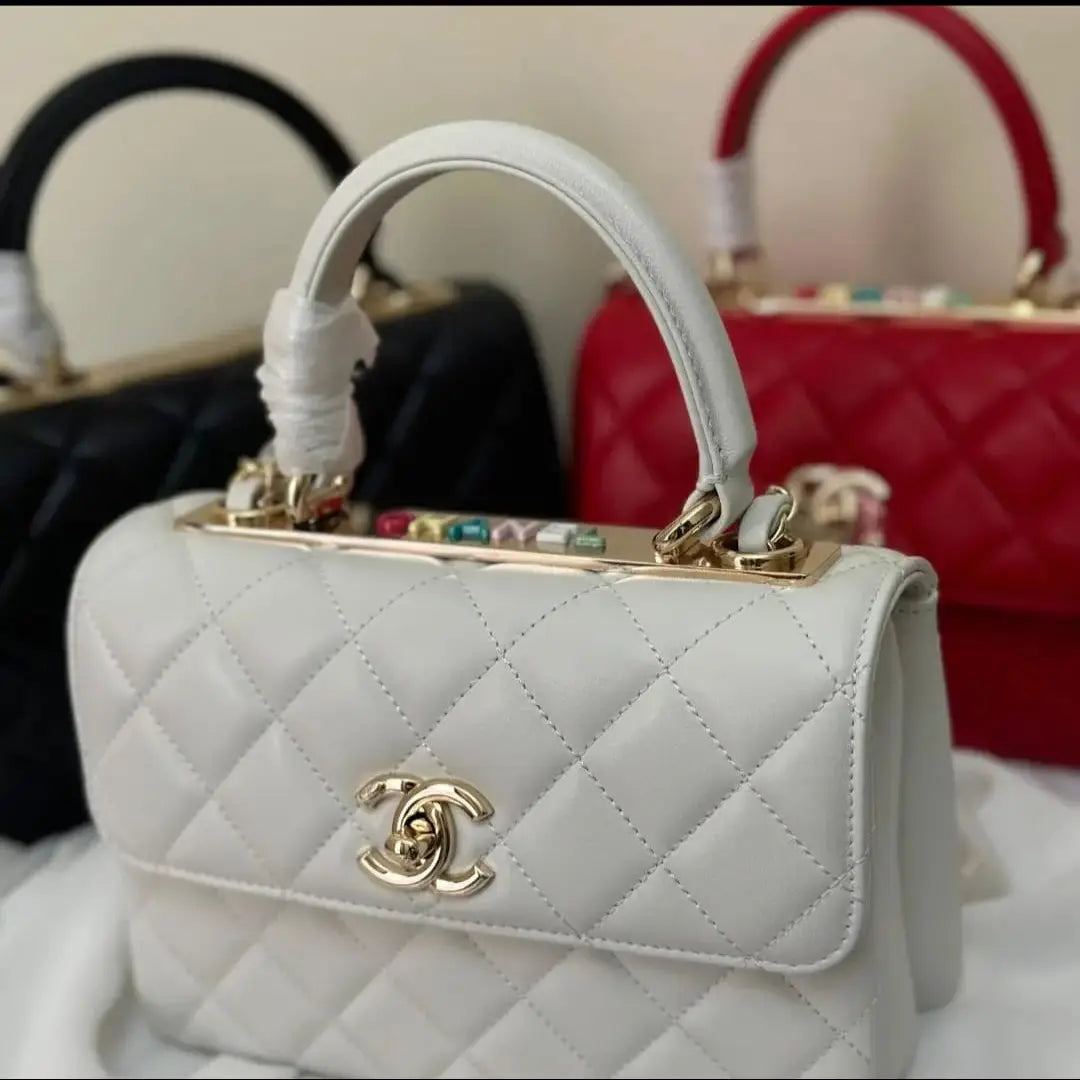 Chanel 2019 Small Trendy CC Handbag in Black