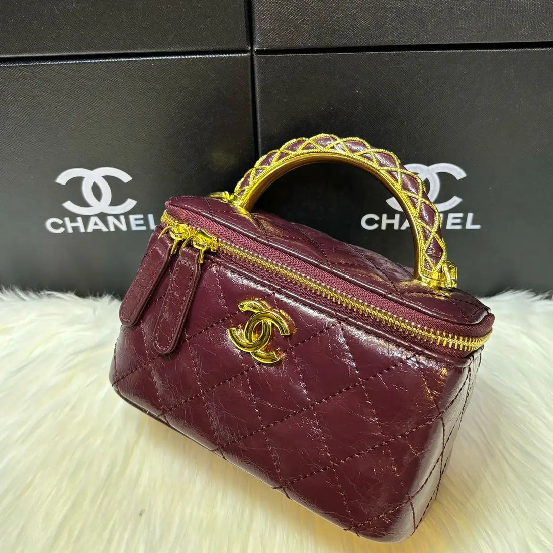 Chanel Mini Vanity Case – Iconic Compact Luxury Bag