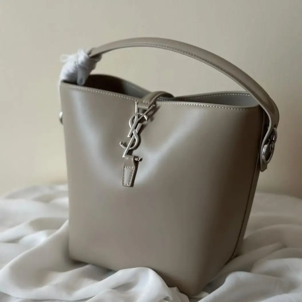 YSL Saint Laurent LE 37 leather tote Bag