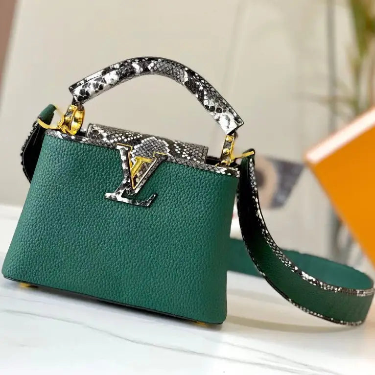 Louis Vuitton Capucines MM Women's Handbags